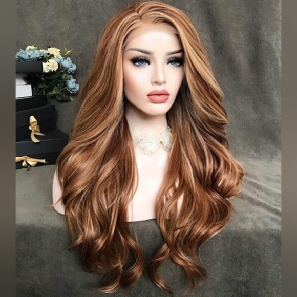 Uniwigs Ginger Spice Reddish Brown Highlighted Long Wavy Layered Lace Front Wig - Picture 2 of 11